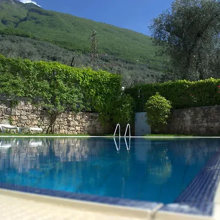 Gardablu Apart-hotel